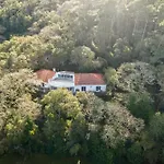 Quinta Biológica, Com Vista, Na Serra De Sintra