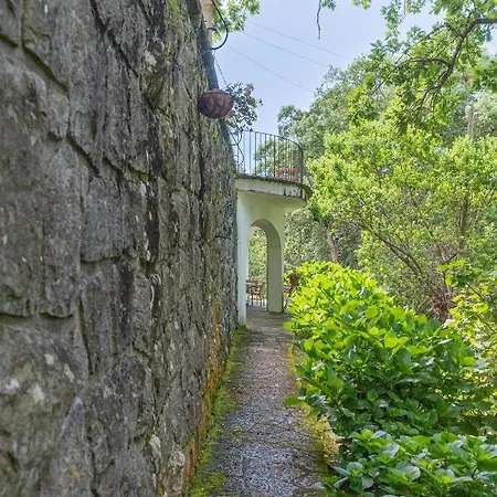 Apartment Quinta Biologica, Com Vista, Na Serra De Sintra