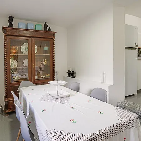 Quinta Biologica, Com Vista, Na Serra De Sintra